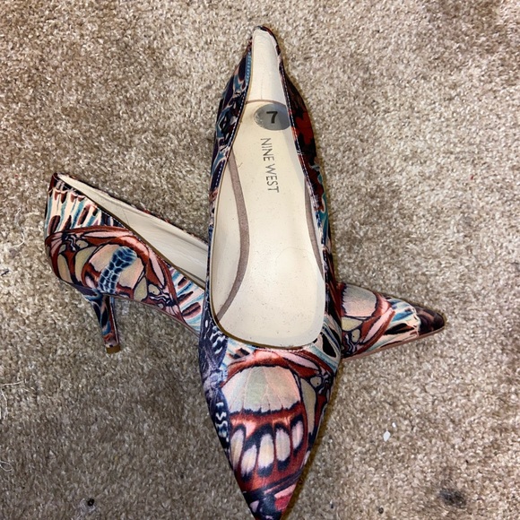 Nine West Heels - Picture 2 of 2